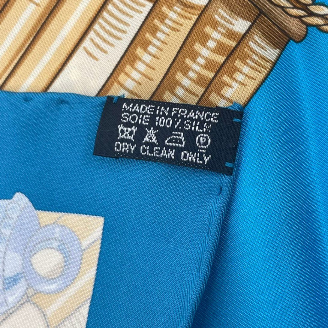 Hermes Scarf Silk Carre 90 Ceintures Et Liens Belt And Strap Blue Box — view 2
