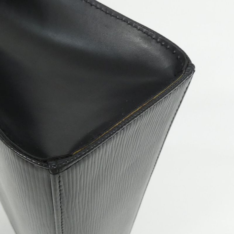 Louis Vuitton Epi Croisette PM Shoulder Bag — view 5