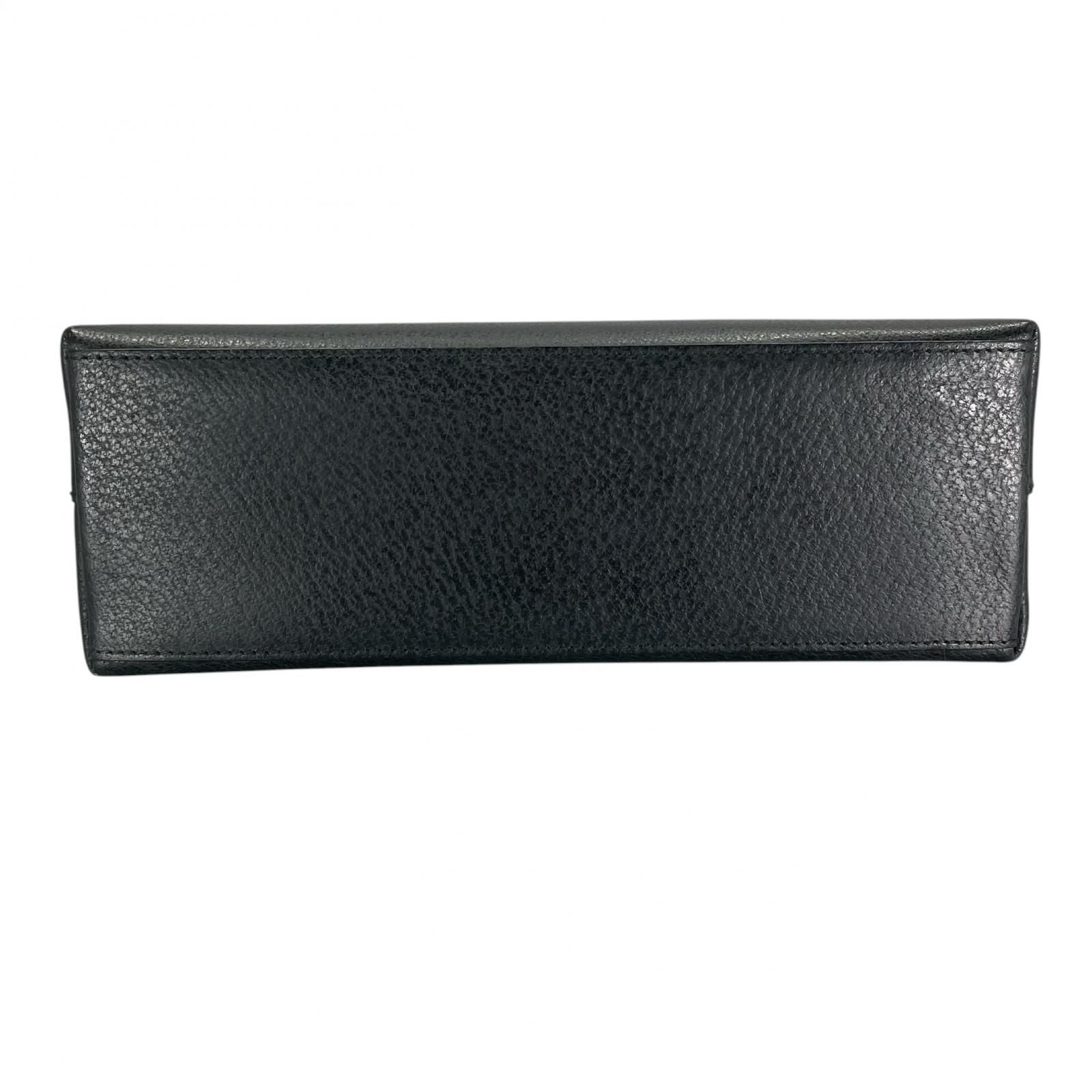 Gucci Handbag Leather Black — view 3