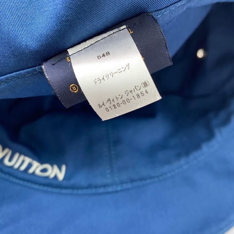 Louis Vuitton Bonnet Monogram Essential Reversible Cotton Bucket Hat 60 Blue — view 7