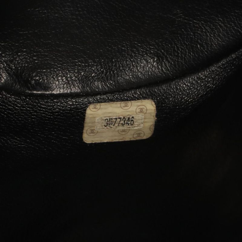 Chanel Rucksack Sac Backpack Quilted Black Lambskin — view 7