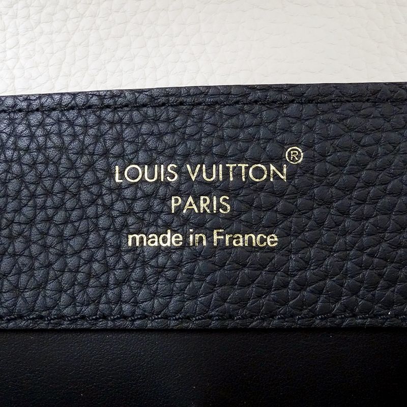 Louis Vuitton Bag Shoulder 2-Way Capucines MM Taurillon — view 7