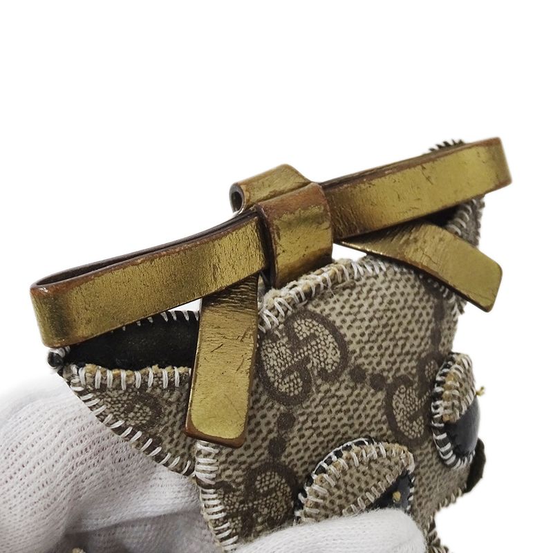 Gucci Key Holder Gucciori Chihuahua GG Supreme Beige Brown Dog — view 7