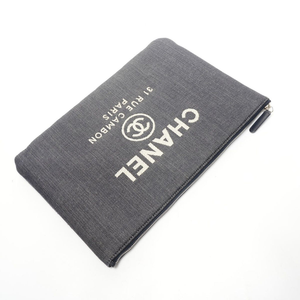 Chanel Clutch 21 Denim Logo — view 8