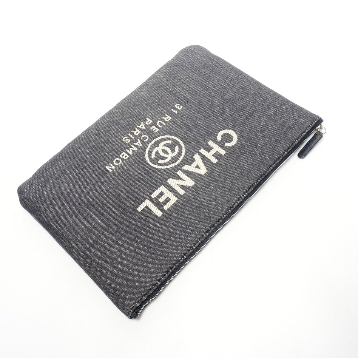 Chanel Clutch 21 Denim Logo — view 8