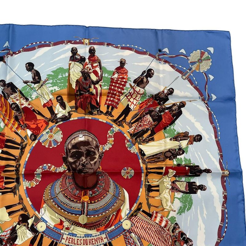 Hermes Carre 90 Silk Scarf Perles DU Kenya Pearls Of Blue Box — view 4