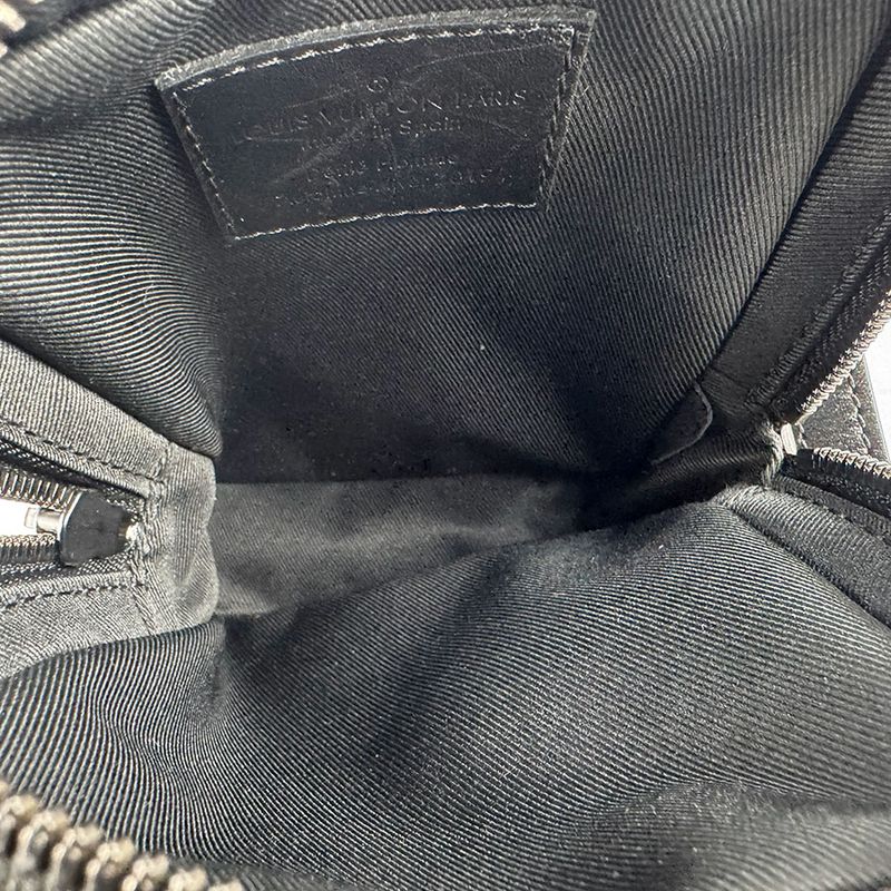 Louis Vuitton Shoulder Bag Danube Messenger — view 6