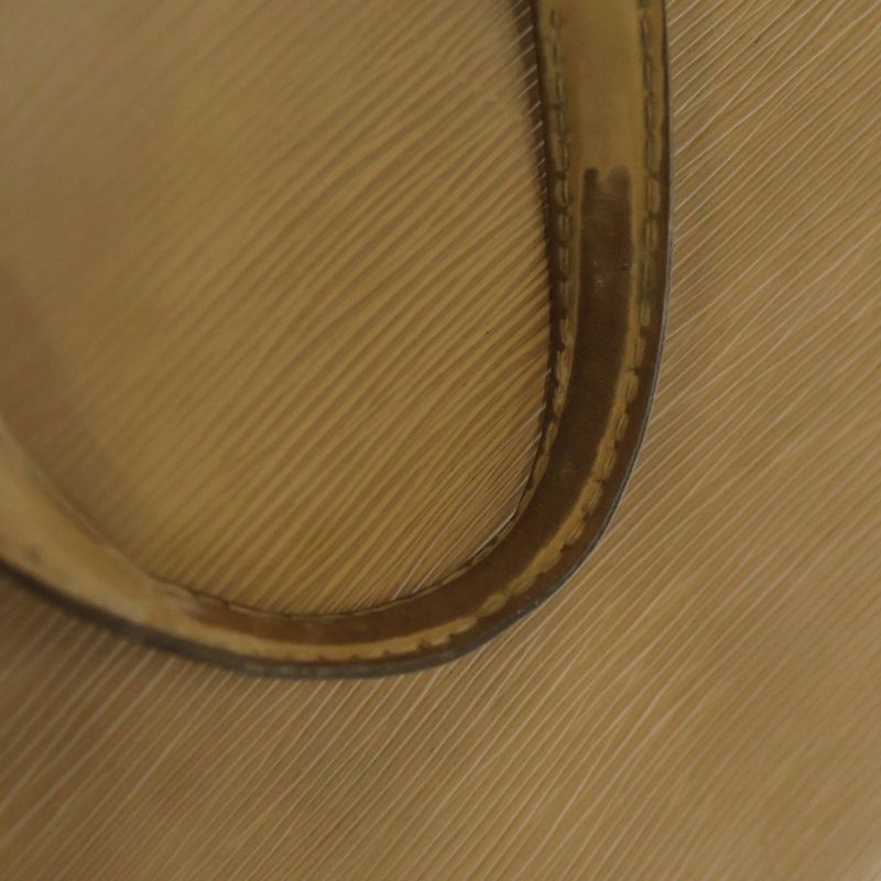 Louis Vuitton Epi MM Handbag Beige — view 6