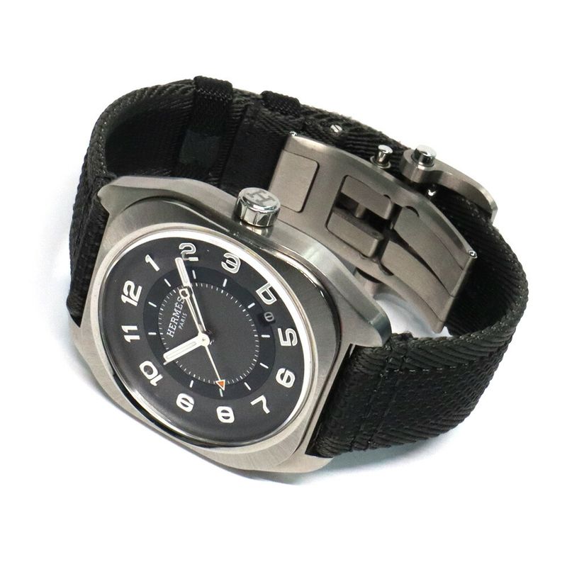 Hermes H08 Watch 42 mm Gray Black Titanium Sangle — view 5