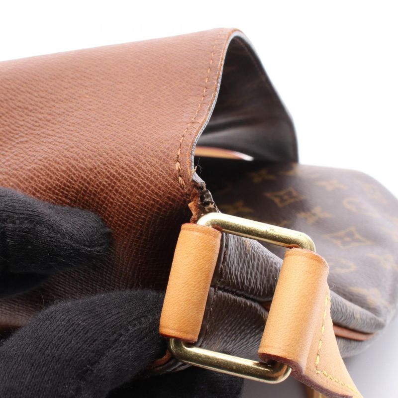 Louis Vuitton Shoulder Bag Musette Monogram Leather — view 8
