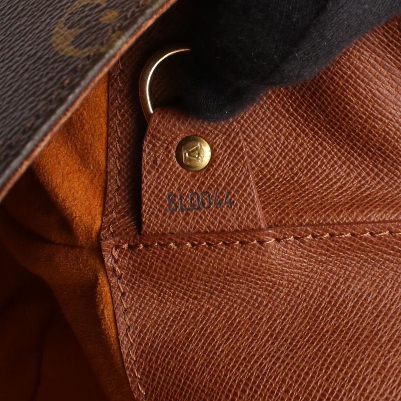 Louis Vuitton Shoulder Bag Musette Monogram Leather — view 6