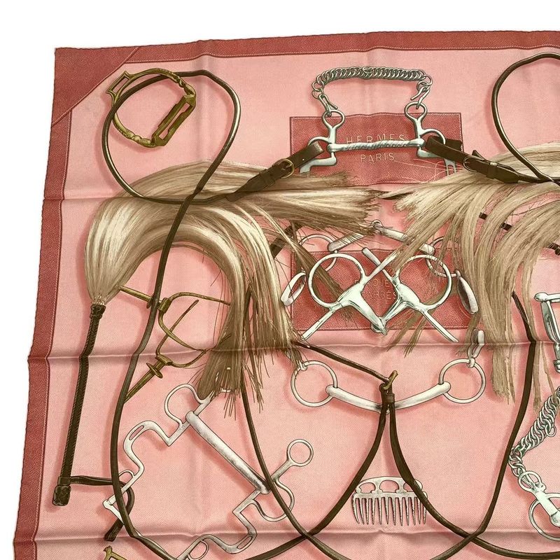Hermes Carre 90 100% Silk Scarf Projets Carres Planning Power Pink Box — view 3
