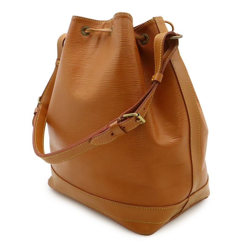 Louis Vuitton Epi Noe Drawstring Shape Shoulder Bag — view 3