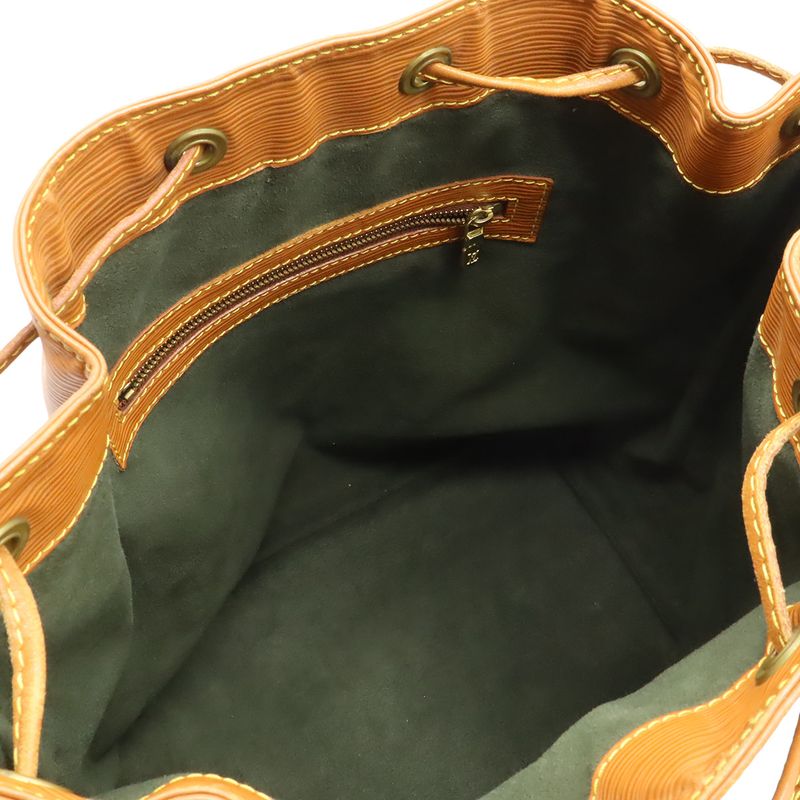 Louis Vuitton Epi Noe Drawstring Shape Shoulder Bag — view 6