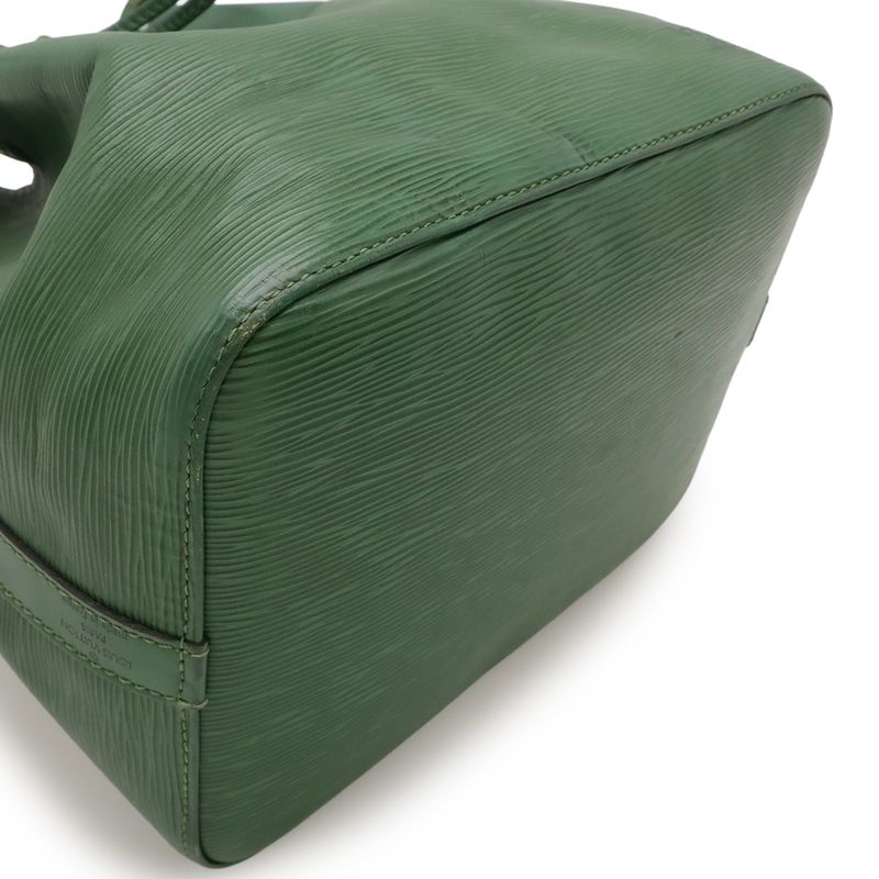Louis Vuitton Epi Petit Noe Shoulder Bag One Drawstring — view 4