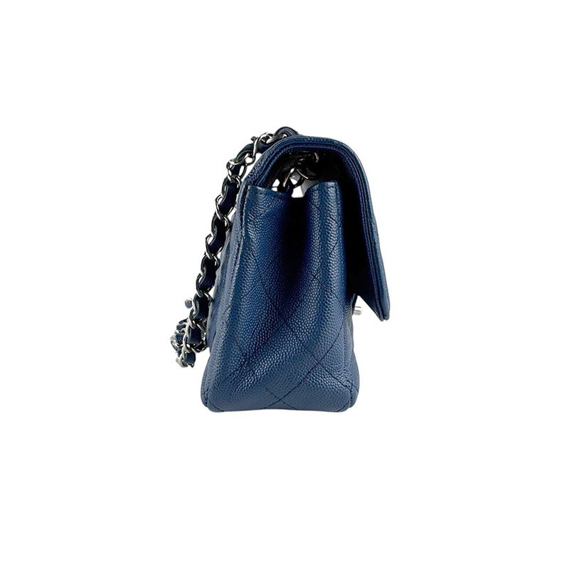 Chanel Shoulder Bag Quilted — view 3