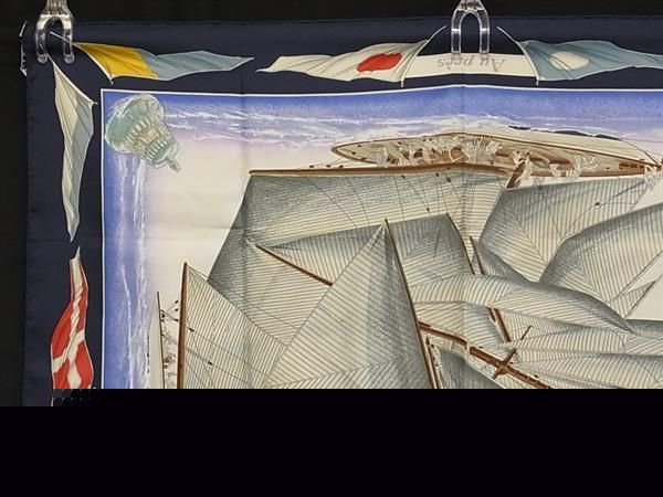 Hermes Scarf Carre 90 Multicolor 100% Silk Laisser Porter — view 6