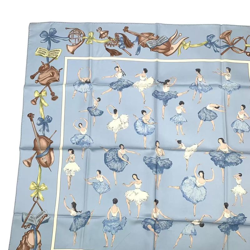Hermes Carre 90 la Dance Ballet Dancer Ballerina Scarf Silk Blue — view 4