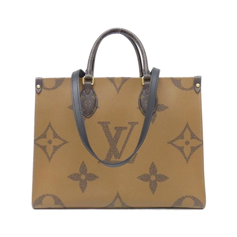 Louis Vuitton Monogram Giant On The Go MM Bag — view 3