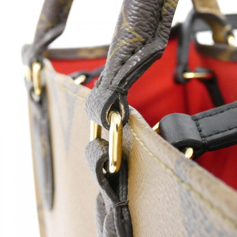 Louis Vuitton Monogram Giant On The Go MM Bag — view 7