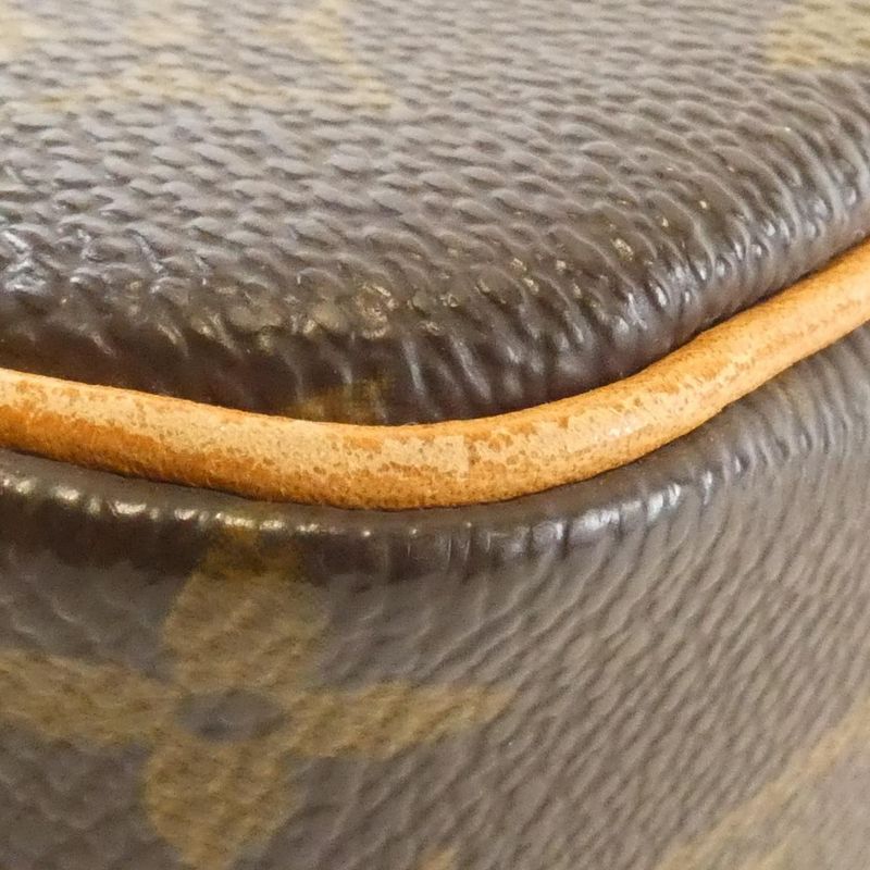Louis Vuitton Monogram Pochette Cite Shoulder Bag — view 5