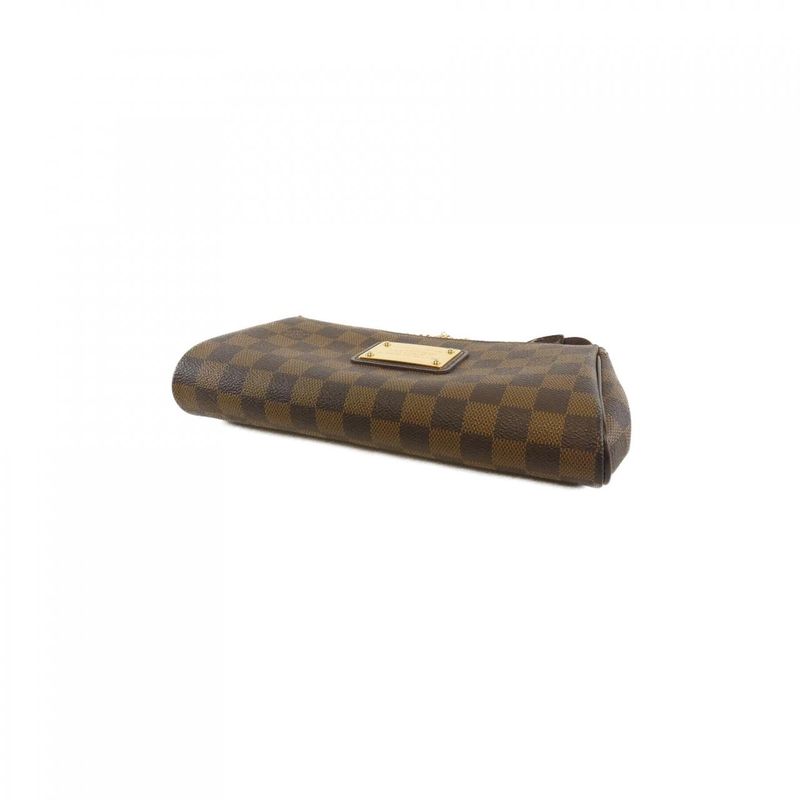Louis Vuitton Damier Eva Shoulder Bag — view 4