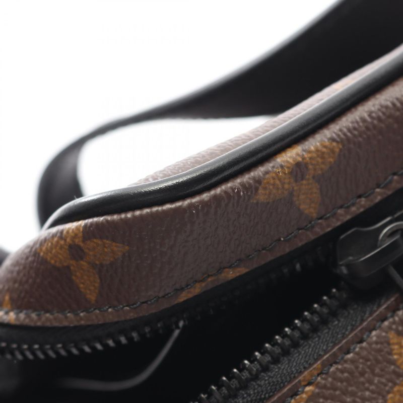 Louis Vuitton Shoulder Bag Christopher Wearable Wallet Coating — view 8