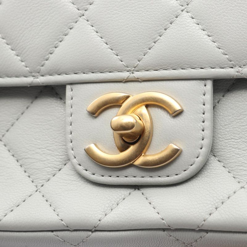 Chanel Shoulder Bag Quilted Light Gray Leather Small Flap Chain — view 7