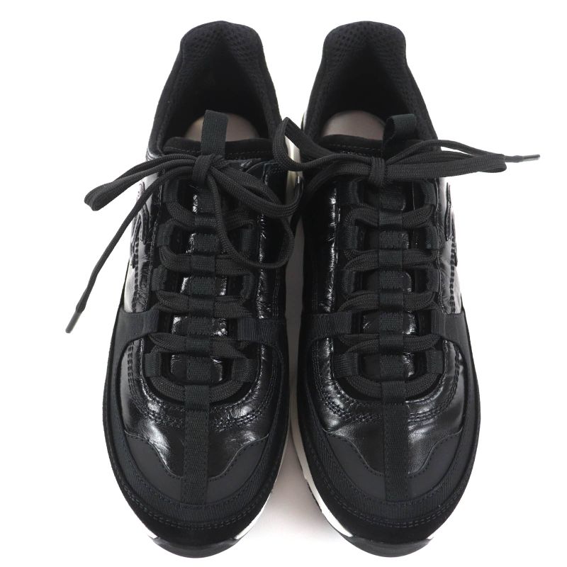 Chanel Coco Mark Leather Low Cut Sneakers Black White 37 Boxes — view 7