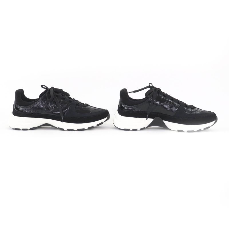 Chanel Coco Mark Leather Low Cut Sneakers Black White 37 Boxes — view 3