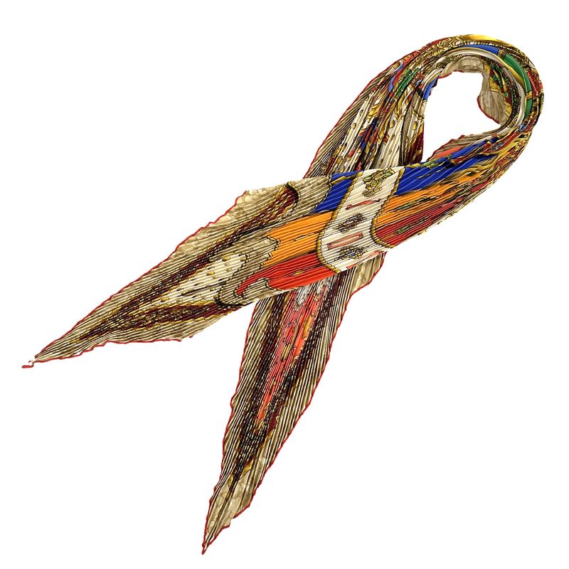 Hermes Scarf Pleated Carre Carpe DIEM Enjoy Your Day Silk Beige — view 7
