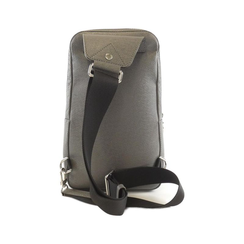 Louis Vuitton Taiga Avenue Sling Bag Shoulder — view 3