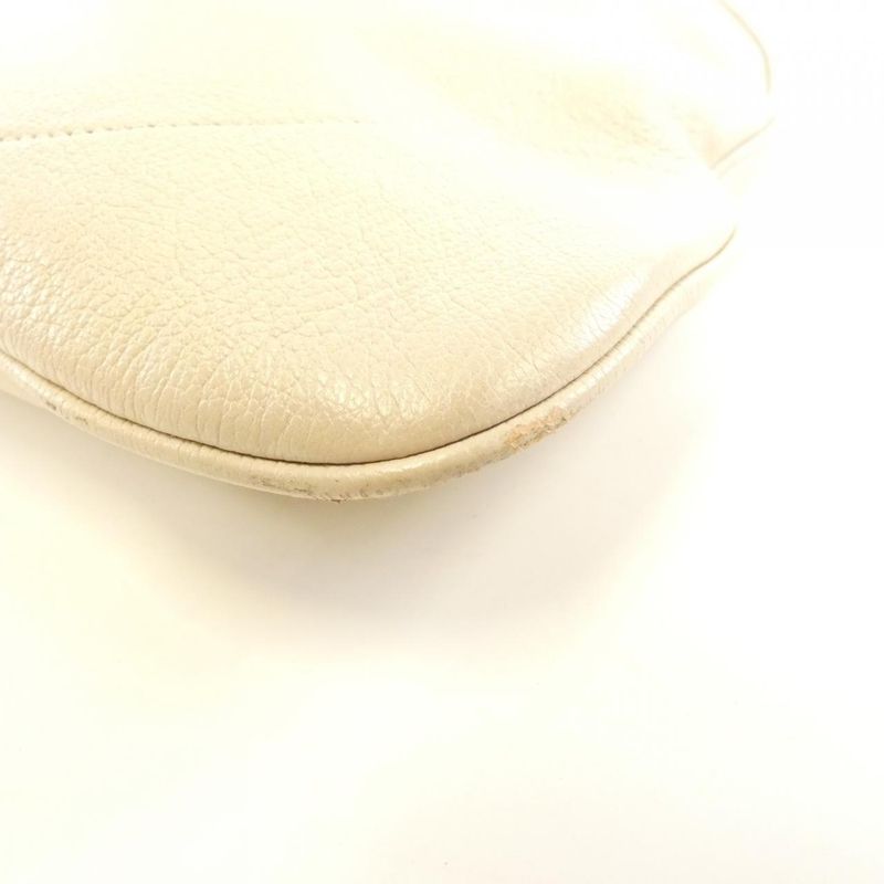 Gucci Ahrodite Aabe9 Shoulder Bag — view 4