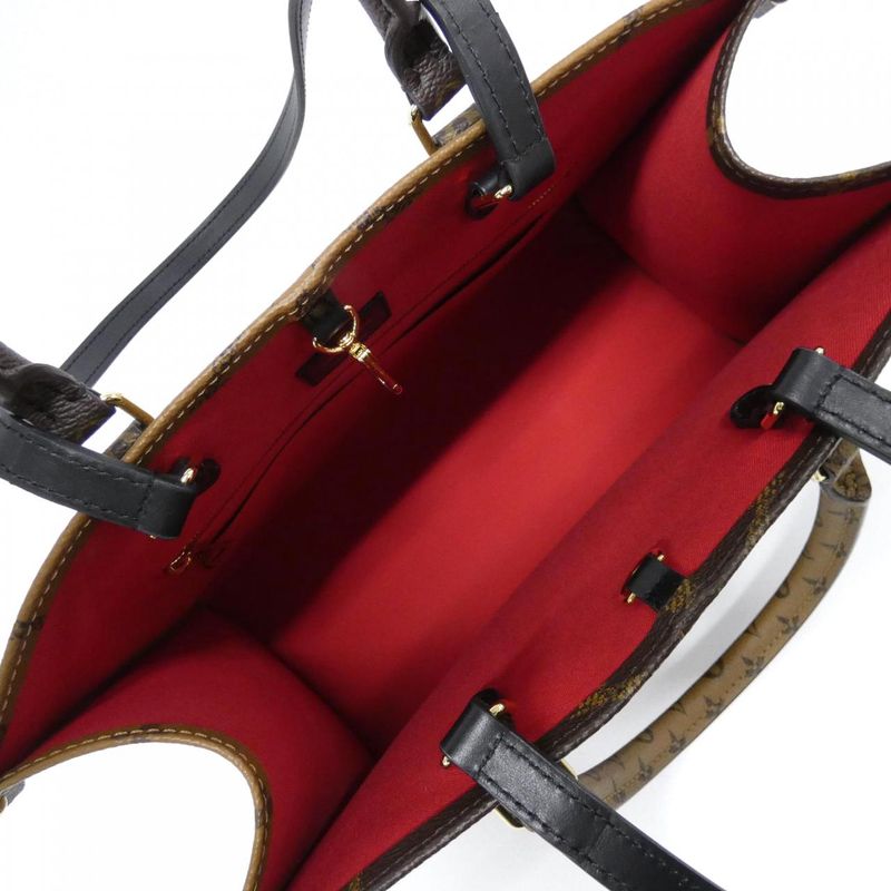 Louis Vuitton Monogram Giant On The Go MM Bag — view 9