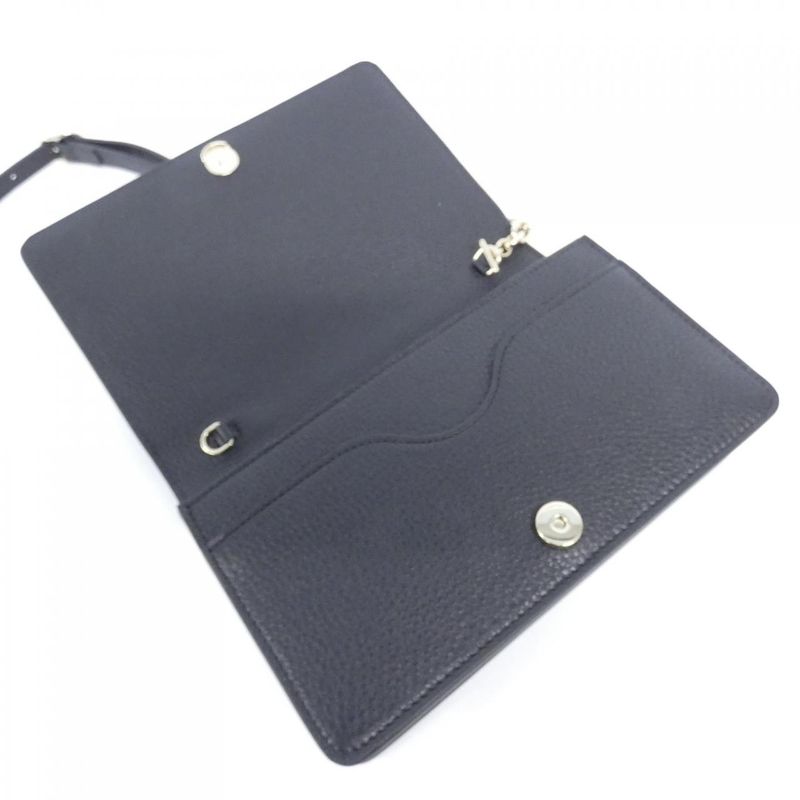 Gucci GG Enblem Aaeem Chain Wallet — view 5