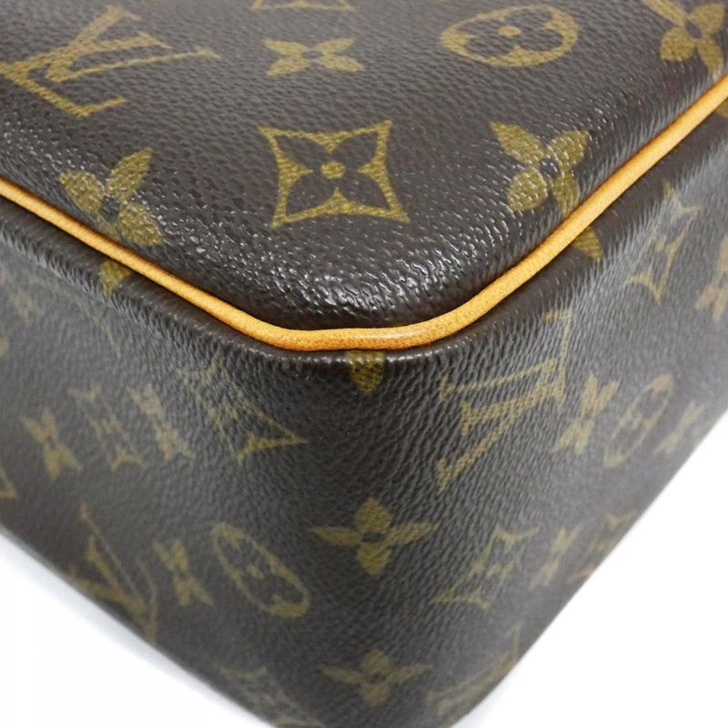 Louis Vuitton Monogram City GM Shoulder Bag — view 4
