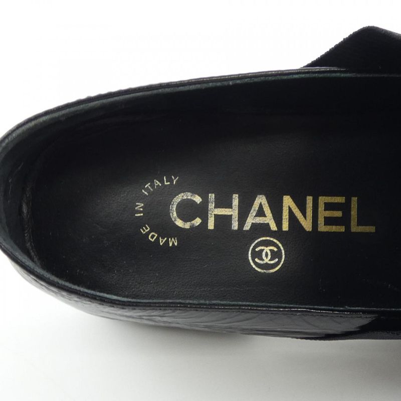Chanel Size 36 Black Shoes — view 6