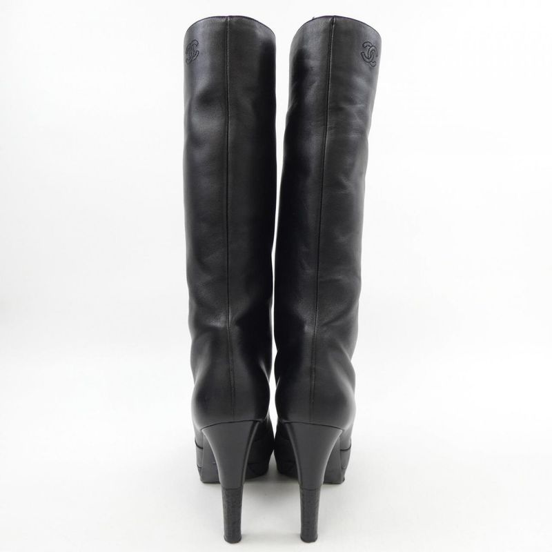 Chanel Black Size 39 Boots — view 5