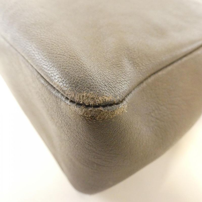 Saint Laurent D4066 Shoulder Bag — view 4