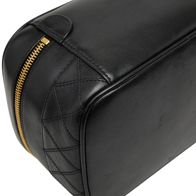 Chanel Bicolore Vanity Bag Handbag Black Lambskin — view 6