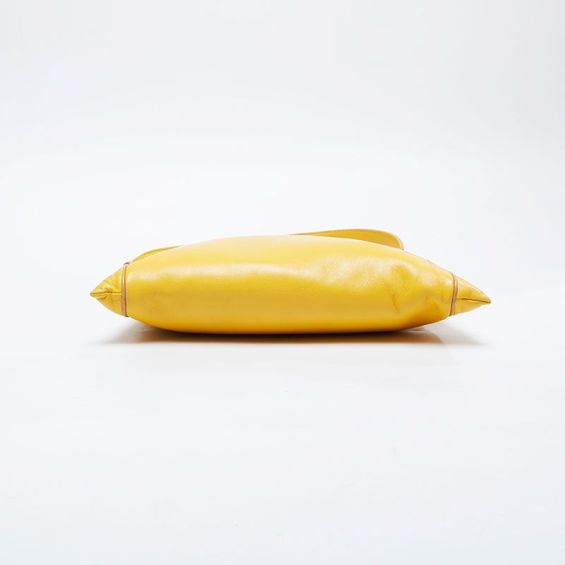 Loewe Shoulder Bag Anagram Leather — view 7