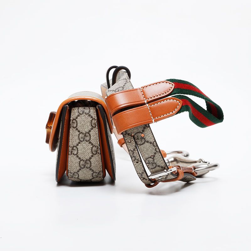 Gucci Waist Bag Bamboo GG Supreme — view 3