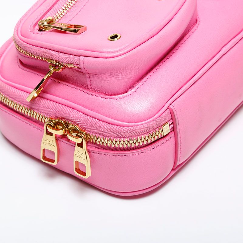 Louis Vuitton Shoulder Bag Utility — view 5