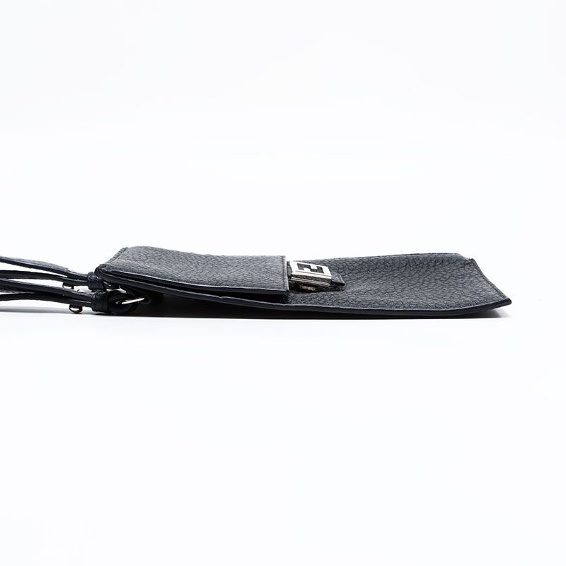 Fendi Shoulder Bag Leather Mamma Bucket Phone Case — view 3
