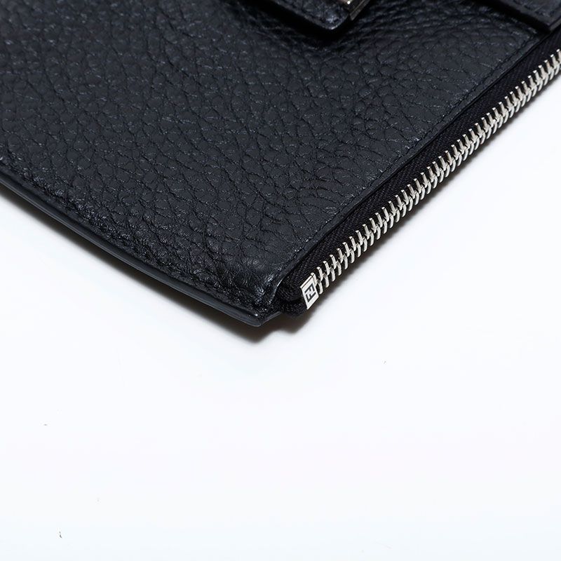 Fendi Shoulder Bag Leather Mamma Bucket Phone Case — view 6