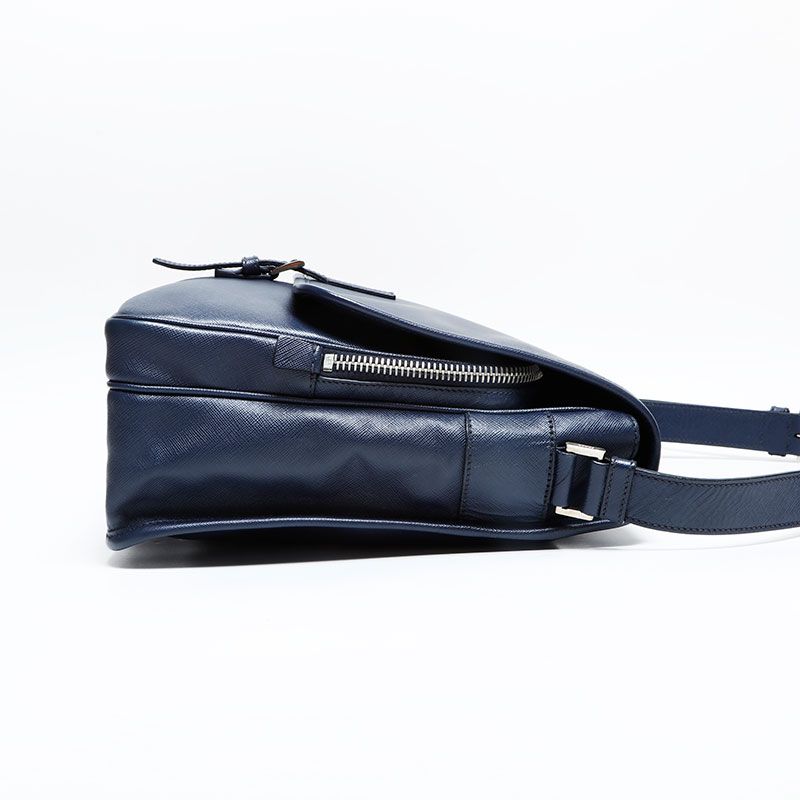 Prada Shoulder Bag Sapphia Leather — view 4