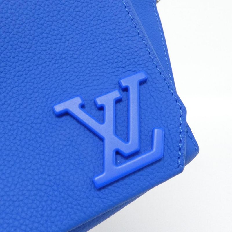 Louis Vuitton Aerogram Takeoff Ring Shoulder Bag — view 5