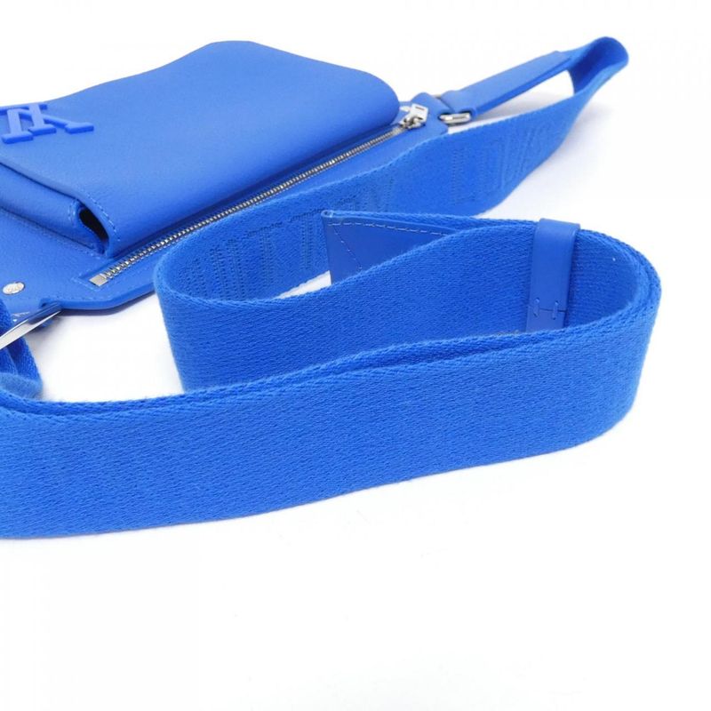 Louis Vuitton Aerogram Takeoff Ring Shoulder Bag — view 6