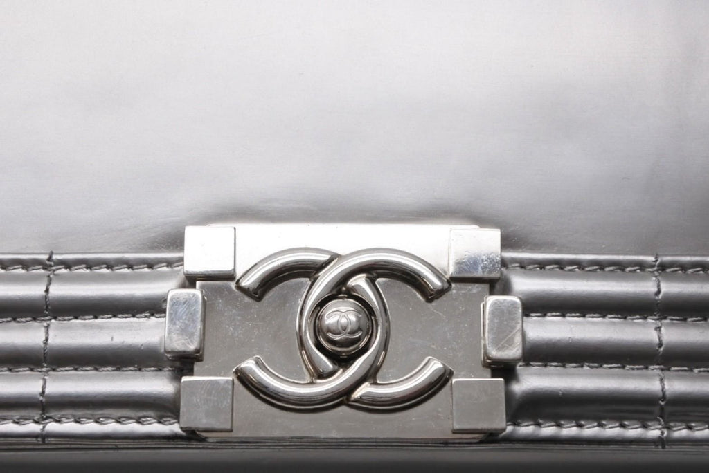 Chanel Boy Chain Shoulder Bag CC Logo Calfskin Silver — view 5