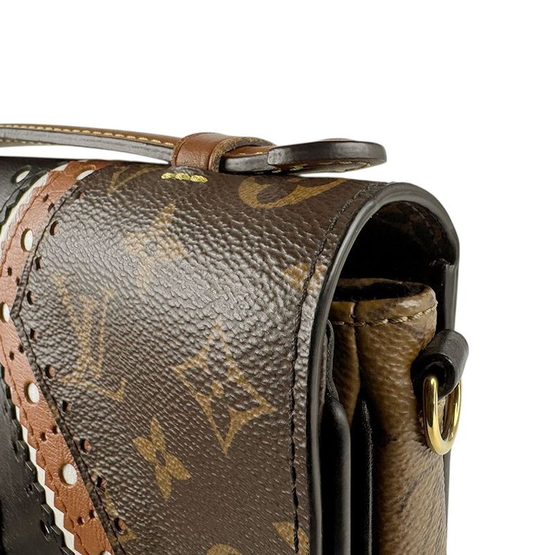 Louis Vuitton Shoulder Bag Handbag Pochette Metis MM — view 8